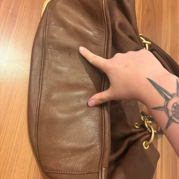 Y2K vintage Juicy Couture slouchy hobo leather bag w charms and heart mirror - Picture 4 of 7